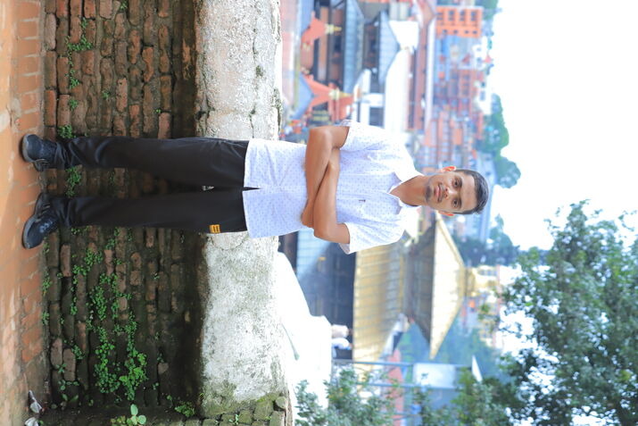 Mukesh Kapadi working on web development